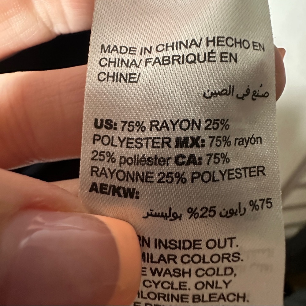 Chico’s Pullover Button Sleeve Lightweight Stretc… - image 6